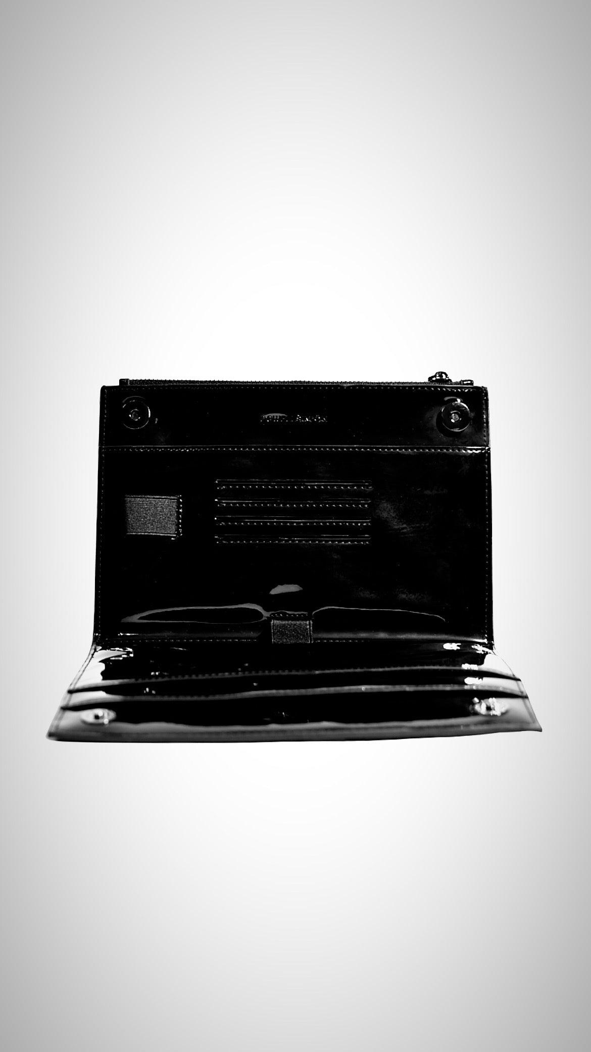 CARMEN CLUTCH PATENT BLACK