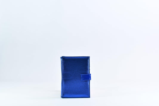 PASSPORT WALLET METTALIC BLUE